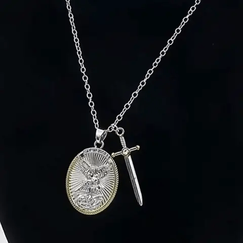 Collar de San Miguel Arcángel